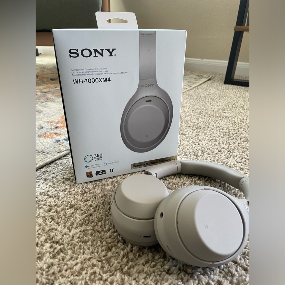 Sony WH-1000XM4 Noise Canceling Overhead Bluetooth Wireless Headphones🎧